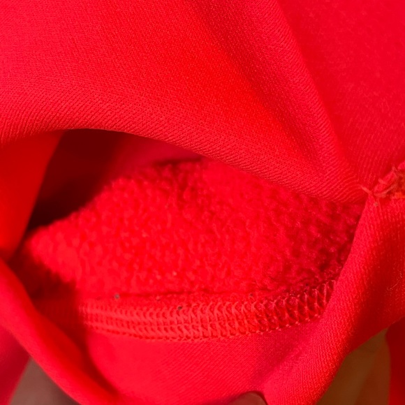 Neon pink Underarmour Sweater - Picture 6 of 6